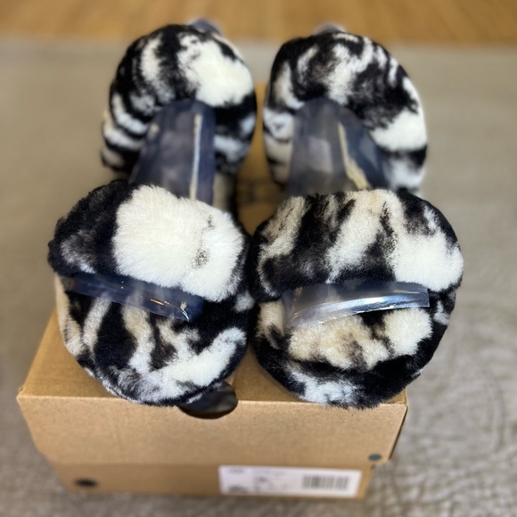NEW UGG Oh Yeah Fluffy Slides Slippers Black White Marble Women’s Size 7 - Picture 7 of 7